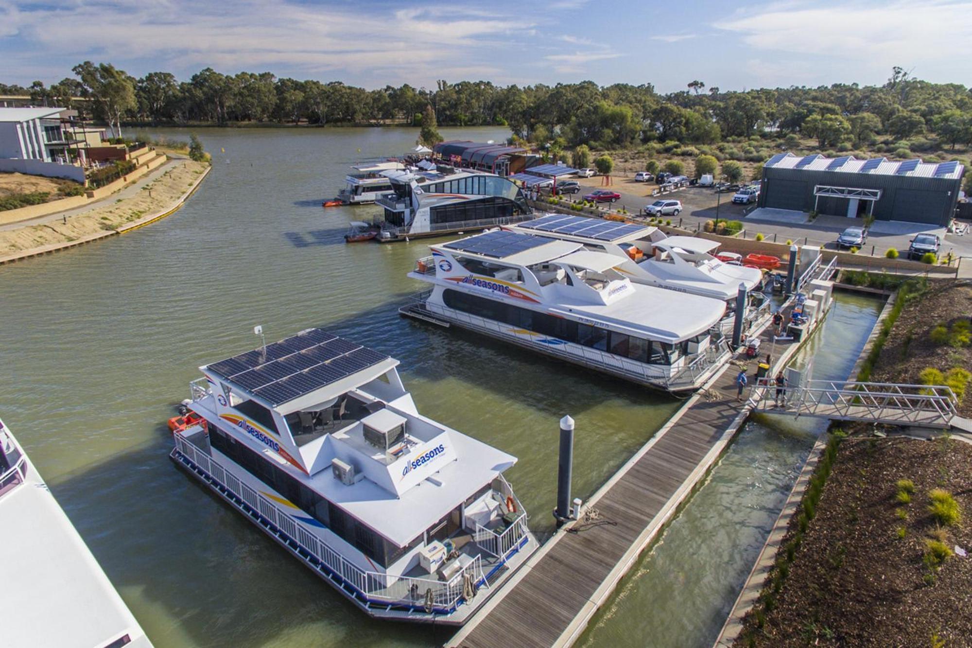 All Seasons Houseboats 호텔 밀두라 외부 사진